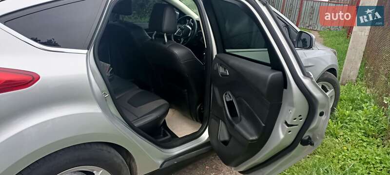 Хэтчбек Ford Focus 2014 в Хмельницком