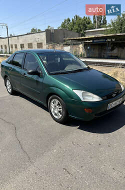 Седан Ford Focus 2000 в 