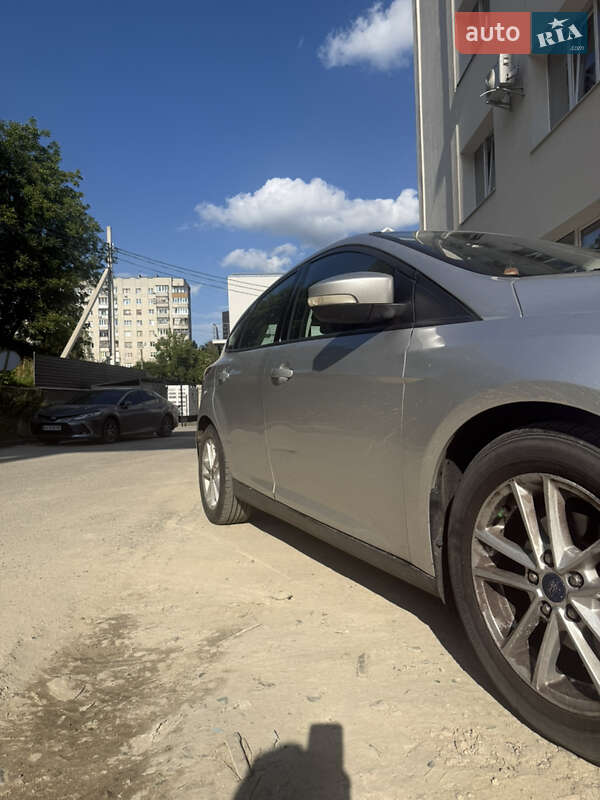 Седан Ford Focus 2017 в Львове
