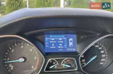 Универсал Ford Focus 2012 в 