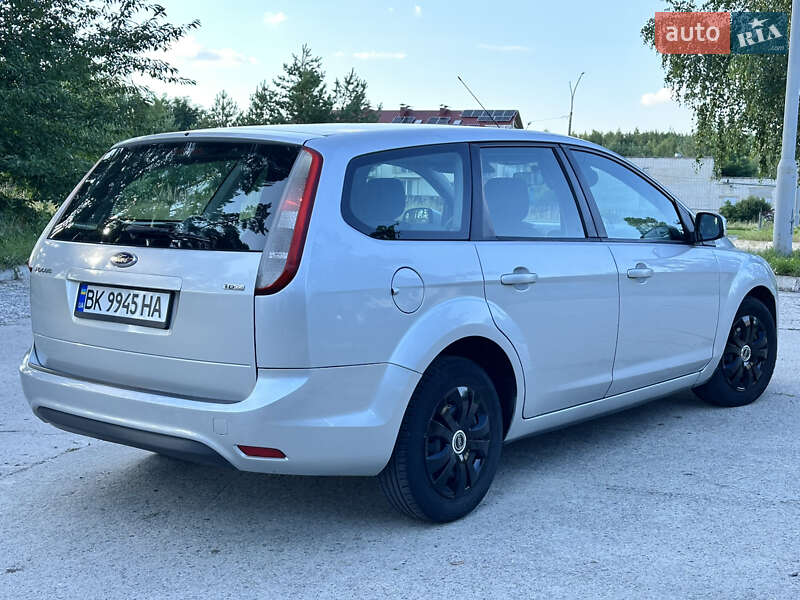 Универсал Ford Focus 2008 в Нетешине