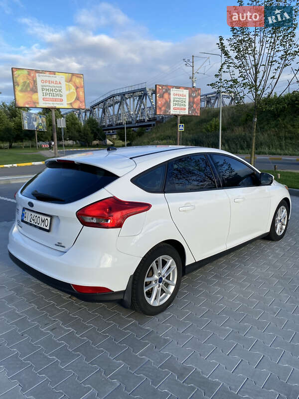 Хэтчбек Ford Focus 2015 в Киеве
