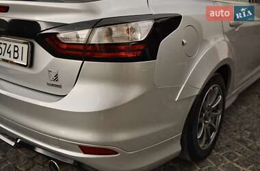 Седан Ford Focus 2013 в 