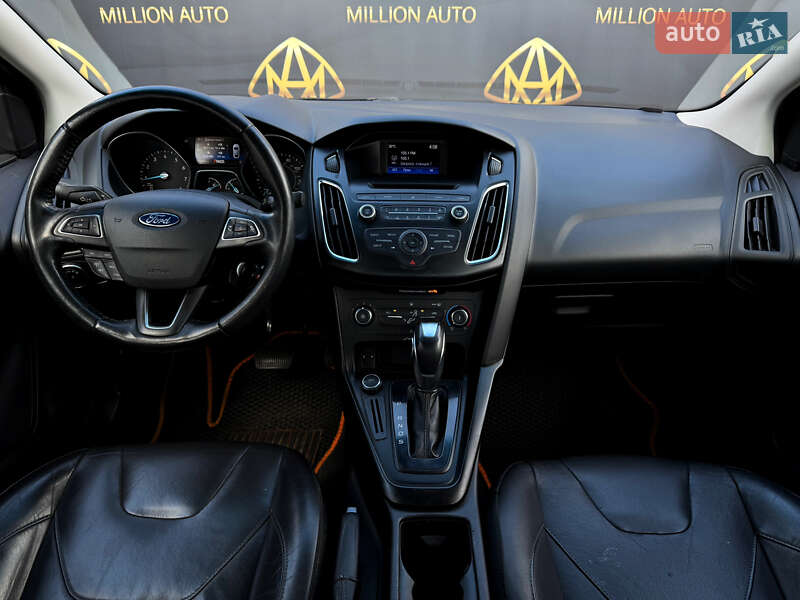 Седан Ford Focus 2015 в Киеве