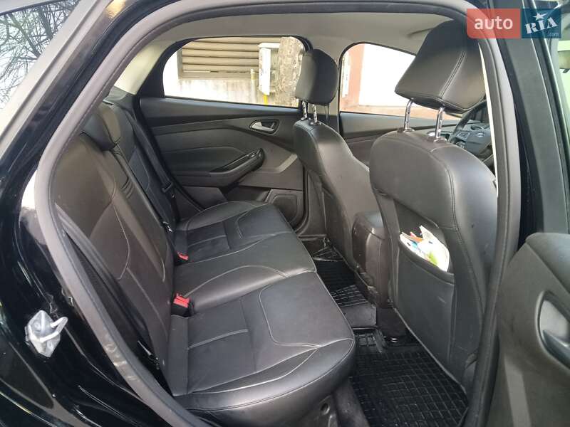 Седан Ford Focus 2016 в Кропивницком