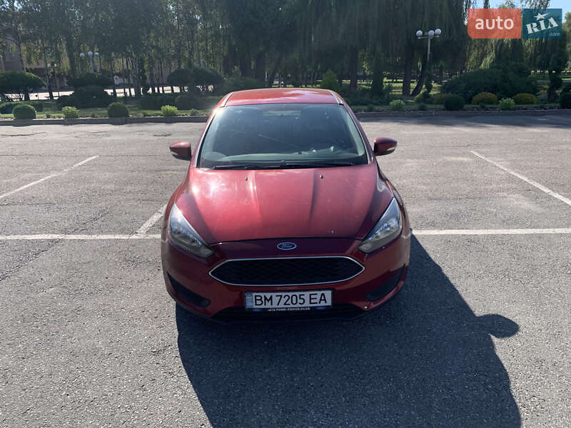 Седан Ford Focus 2015 в 