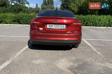 Седан Ford Focus 2015 в 