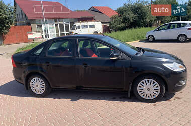 Седан Ford Focus 2010 в 