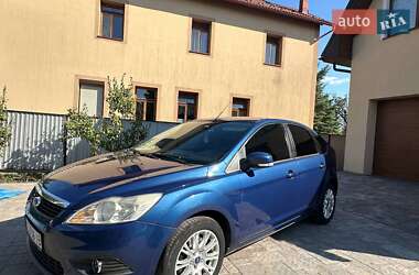 Хэтчбек Ford Focus 2008 в 