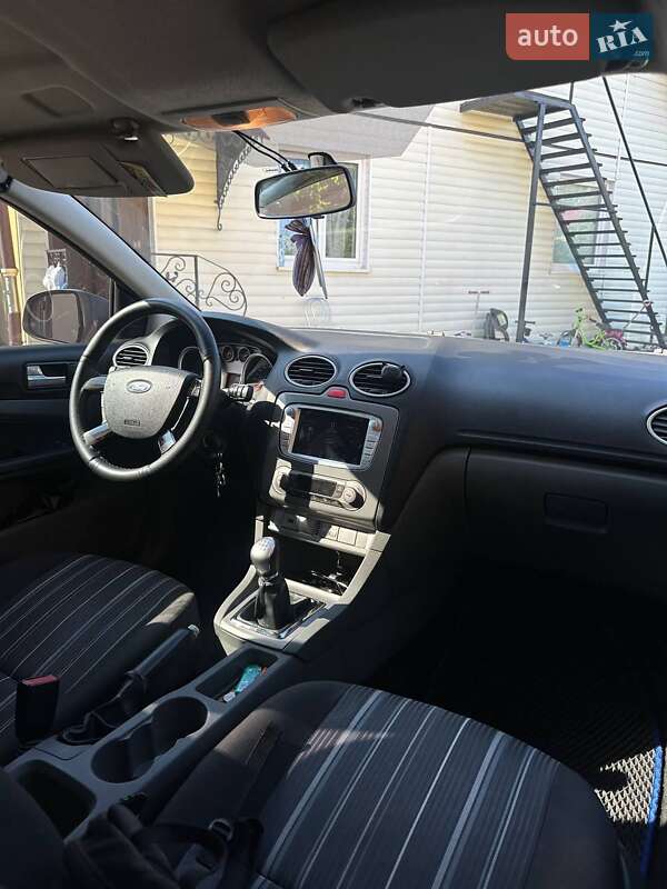Хэтчбек Ford Focus 2008 в Ивано-Франковске