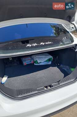 Седан Ford Focus 2018 в 