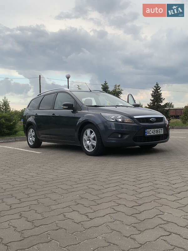 Универсал Ford Focus 2010 в 