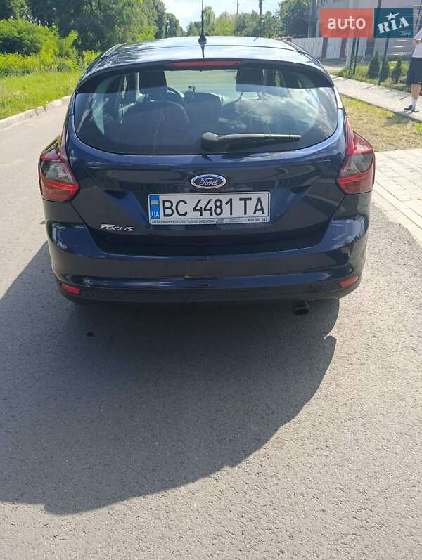 Седан Ford Focus 2011 в Шептицькому