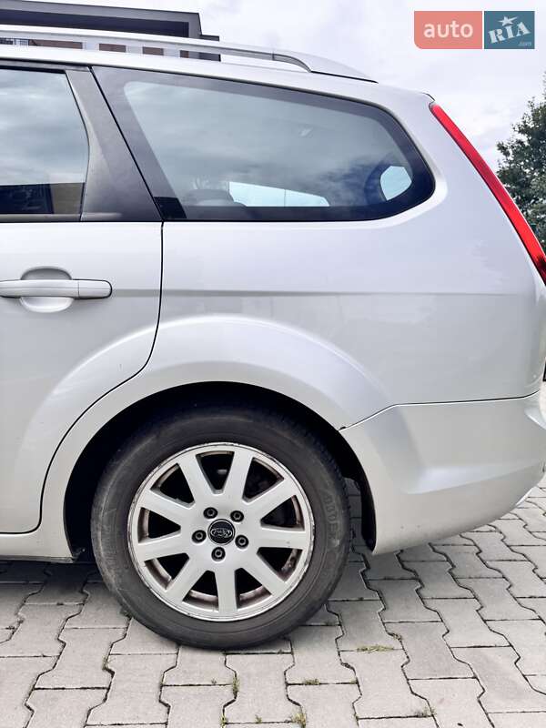 Универсал Ford Focus 2009 в Самборе