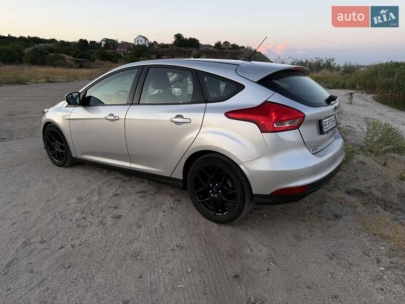 Хэтчбек Ford Focus 2016 в Николаеве