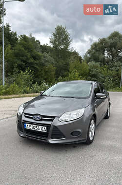 Седан Ford Focus 2014 в Днепре