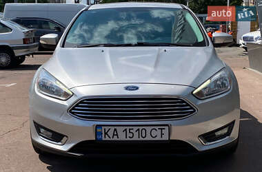 Седан Ford Focus 2017 в 