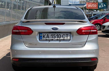 Седан Ford Focus 2017 в 