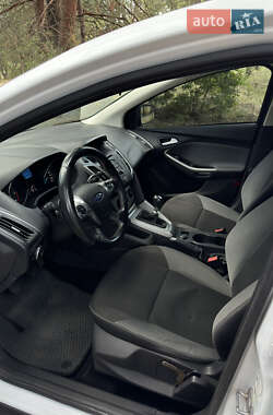 Универсал Ford Focus 2014 в 