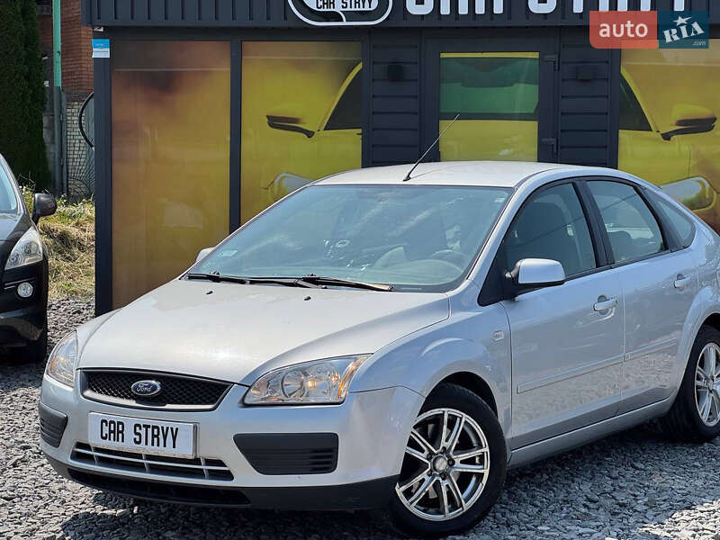 Хэтчбек Ford Focus 2007 в Стрые