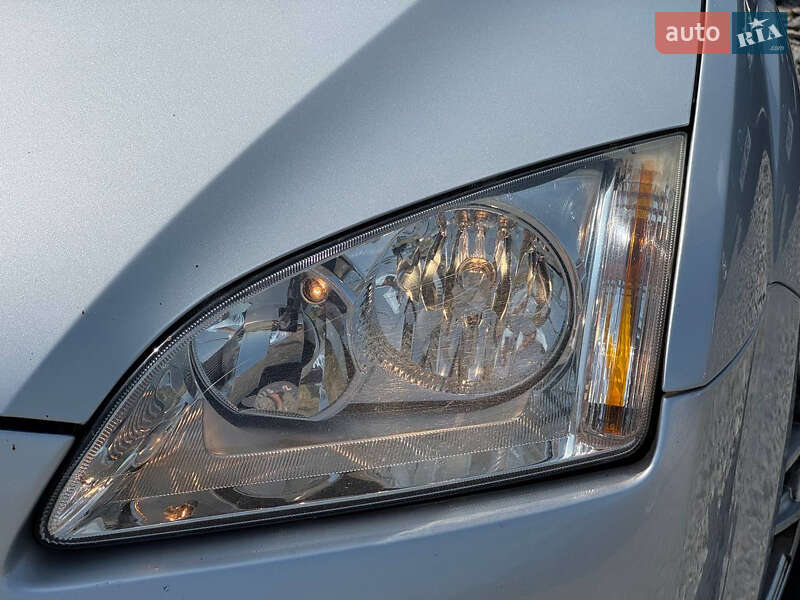 Хэтчбек Ford Focus 2007 в Стрые