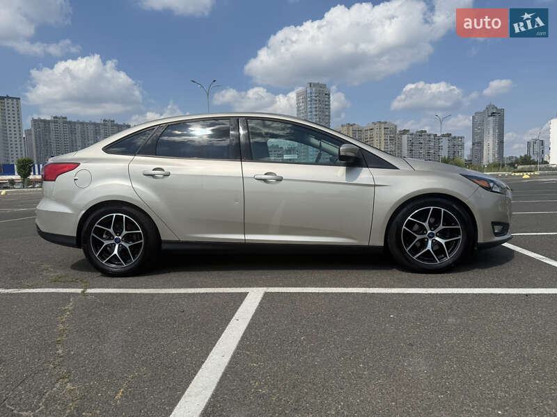 Седан Ford Focus 2017 в Киеве фото 20 Седан Ford Focus 2017 в Киеве