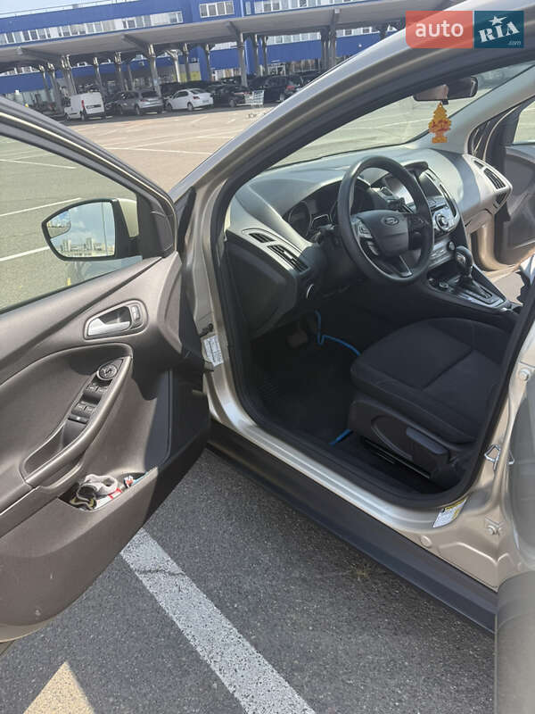 Седан Ford Focus 2017 в Киеве фото 47 Седан Ford Focus 2017 в Киеве