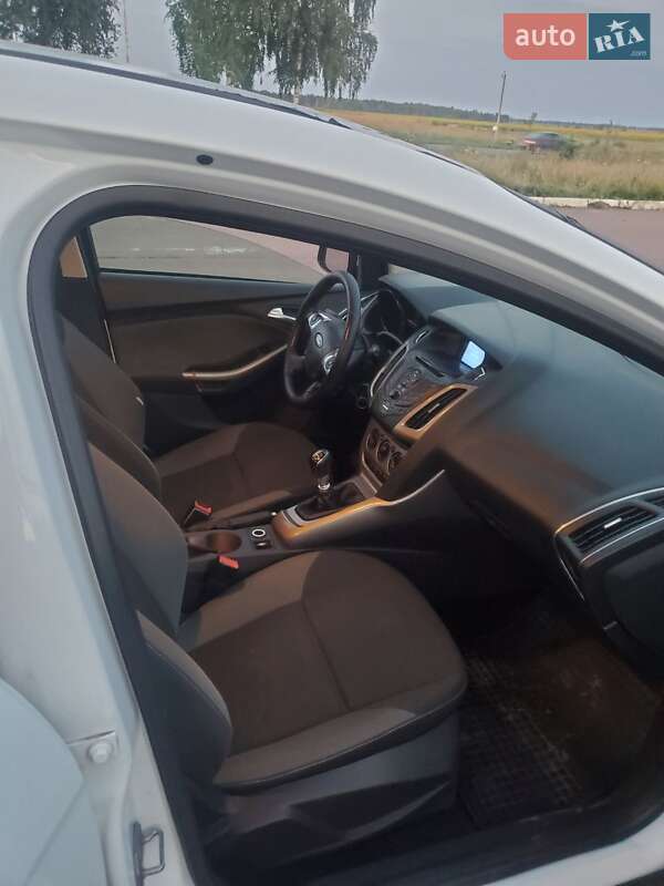 Универсал Ford Focus 2012 в Шостке