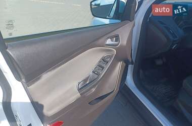 Седан Ford Focus 2014 в 