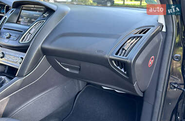 Универсал Ford Focus 2016 в 