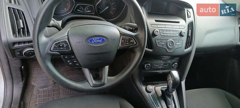 Седан Ford Focus 2015 в Кропивницком фото 4 Седан Ford Focus 2015 в Кропивницком