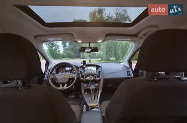 Хэтчбек Ford Focus 2017 в 