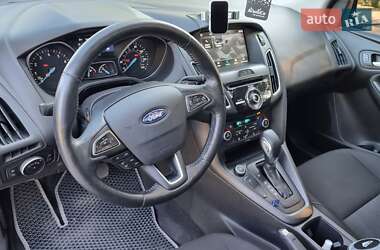 Хэтчбек Ford Focus 2017 в 