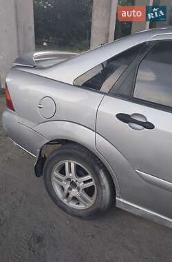 Седан Ford Focus 2001 в 
