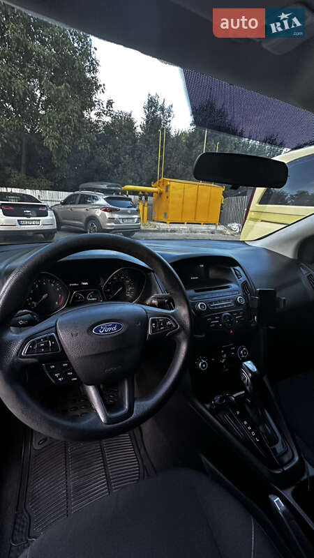 Седан Ford Focus 2015 в Львове фото 7 Седан Ford Focus 2015 в Львове