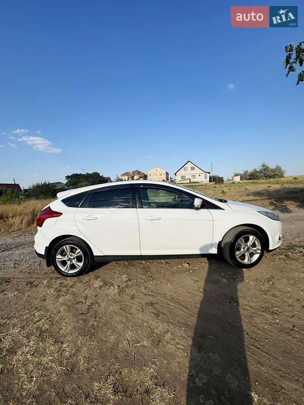 Хэтчбек Ford Focus 2012 в Одессе
