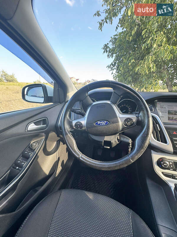 Хэтчбек Ford Focus 2012 в Одессе