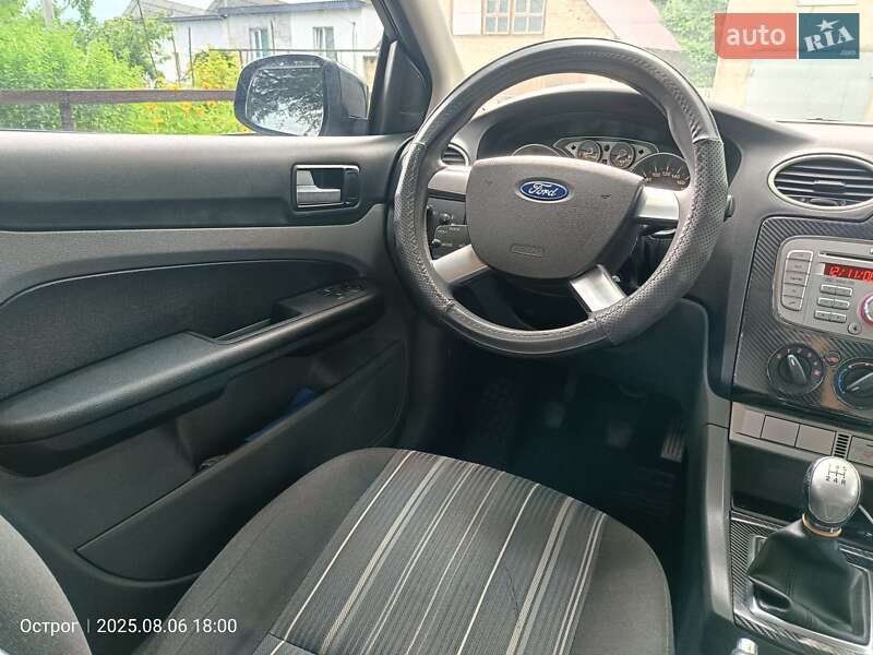 Универсал Ford Focus 2008 в Остроге