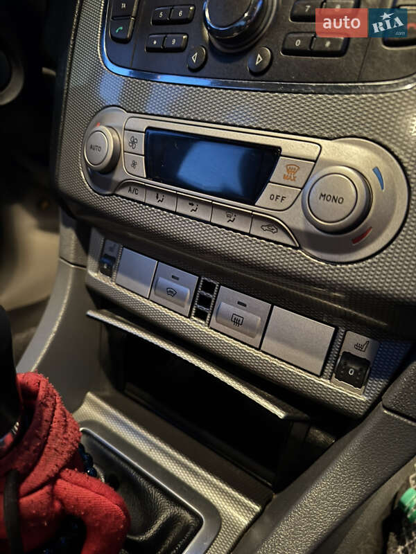 Хэтчбек Ford Focus 2010 в Львове фото 33 Хэтчбек Ford Focus 2010 в Львове