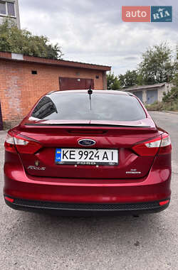 Седан Ford Focus 2013 в 