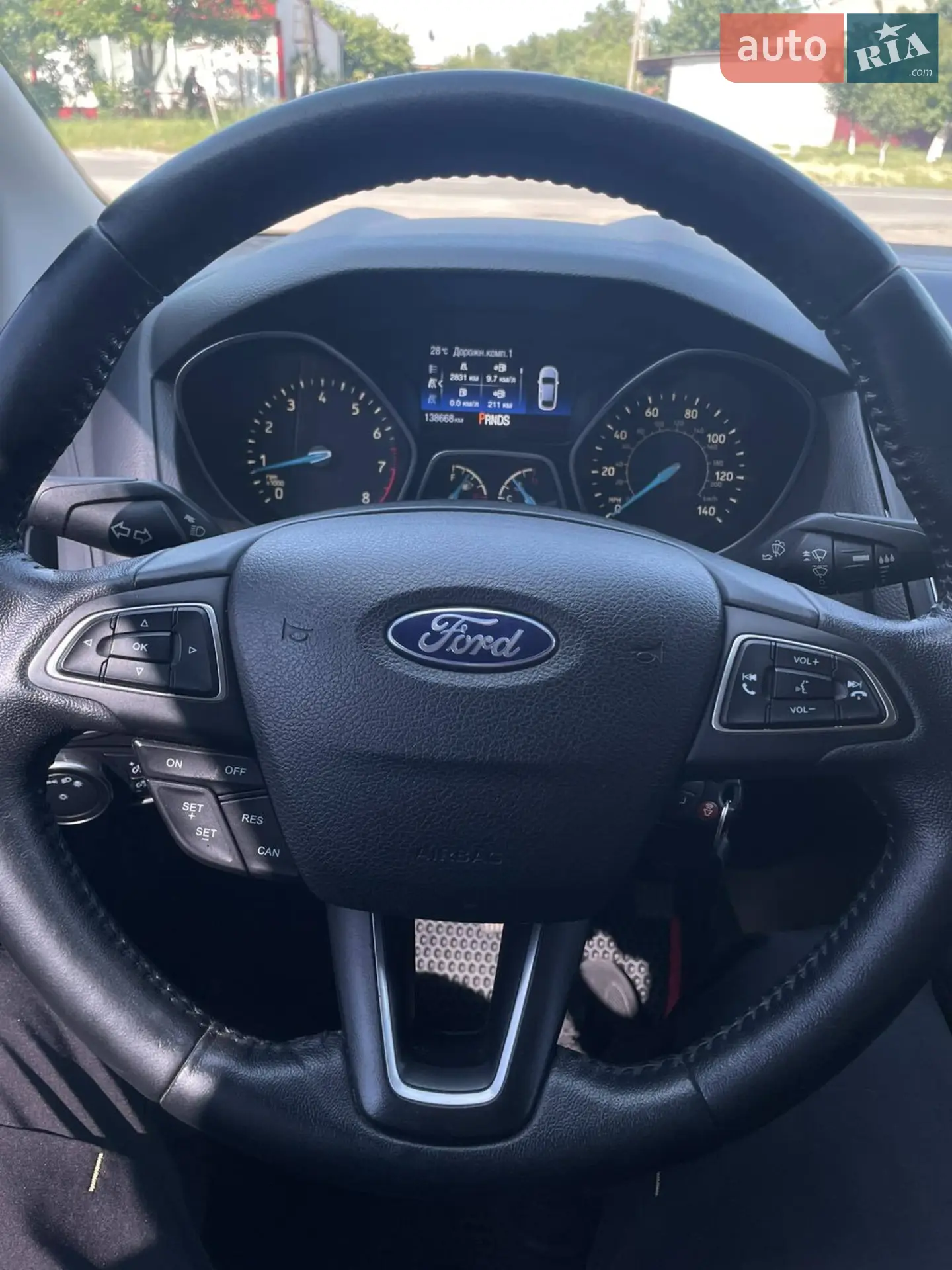 2016 Ford Focus - мініатюра 11