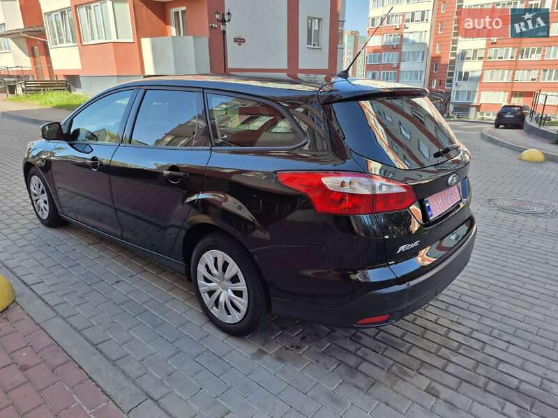 Универсал Ford Focus 2013 в Вараше