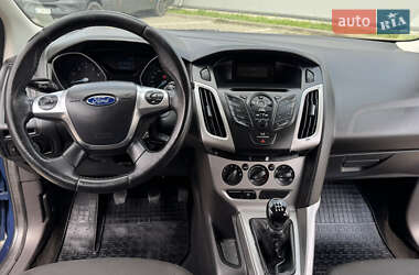 Универсал Ford Focus 2012 в 