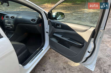 Универсал Ford Focus 2010 в 