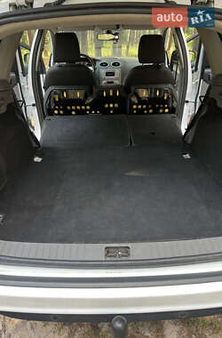 Универсал Ford Focus 2010 в 