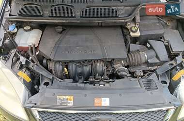 Минивэн Ford Focus 2006 в 
