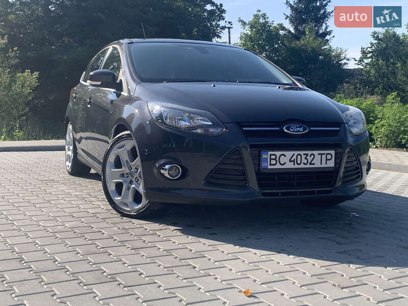 Хэтчбек Ford Focus 2013 в Стрые