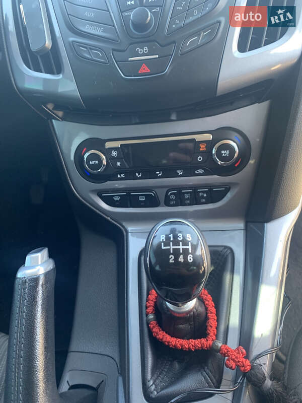 Хэтчбек Ford Focus 2013 в Стрые