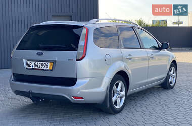 Универсал Ford Focus 2010 в 