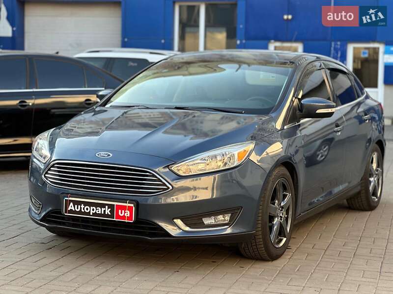 Седан Ford Focus 2018 в 
